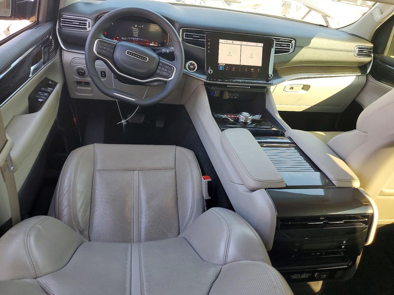 2022 JEEP Wagoneer