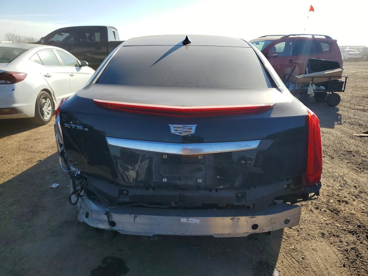 2016 CADILLAC XTS