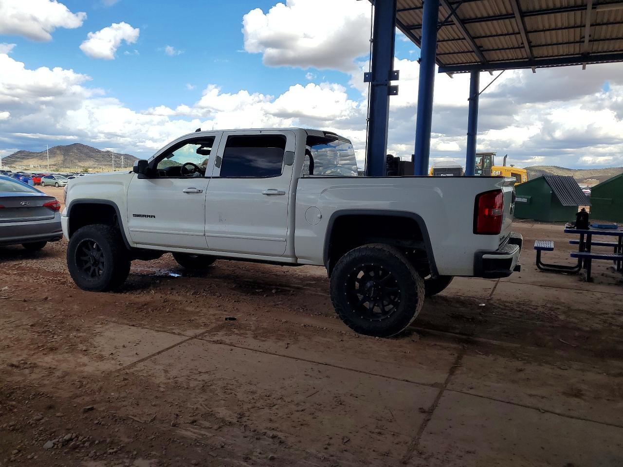 2015 GMC Sierra