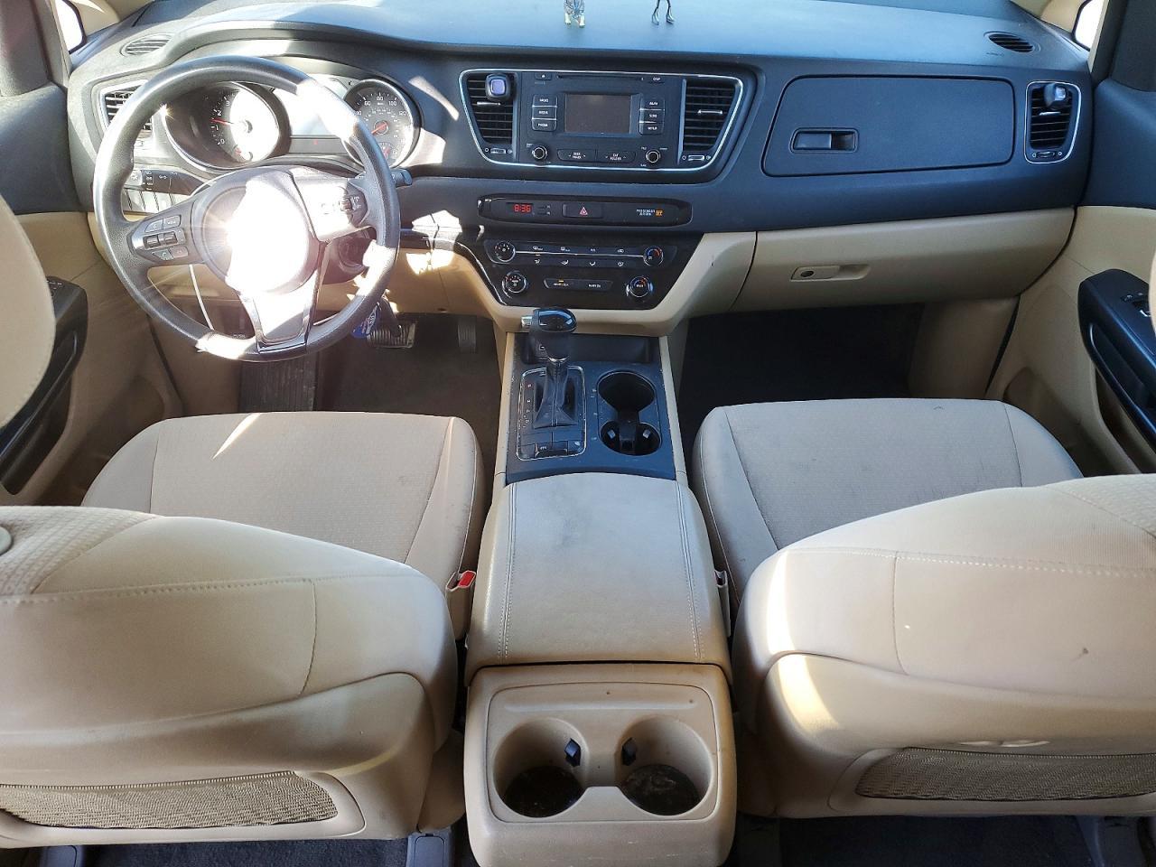 2016 KIA SEDONA
