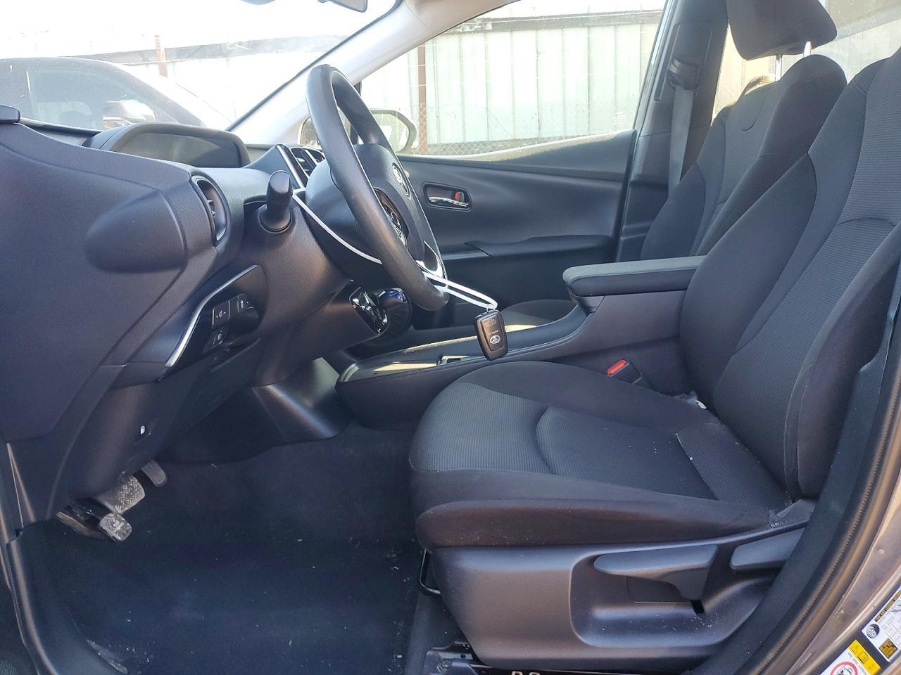 2022 TOYOTA PRIUS