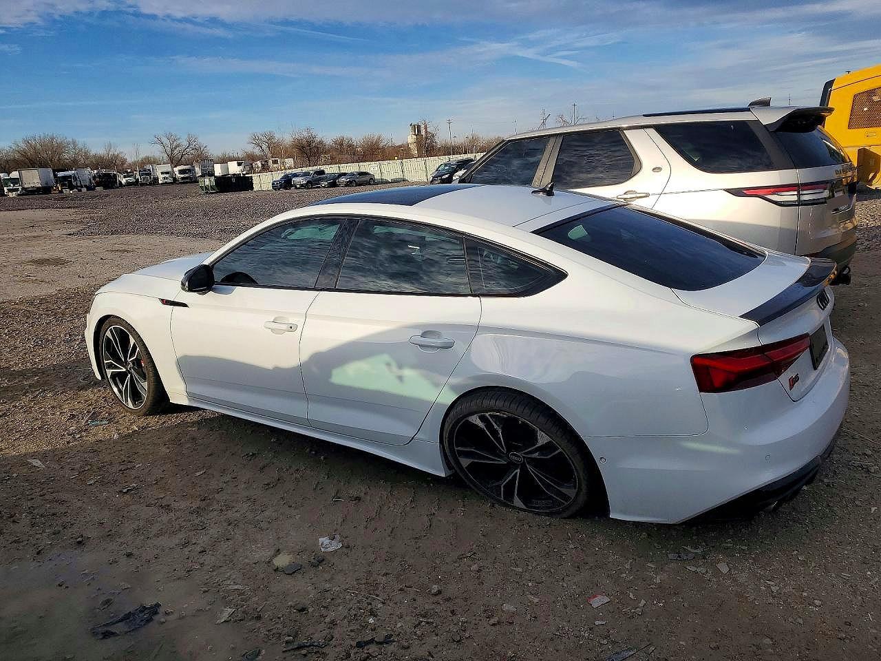 2022 AUDI S5