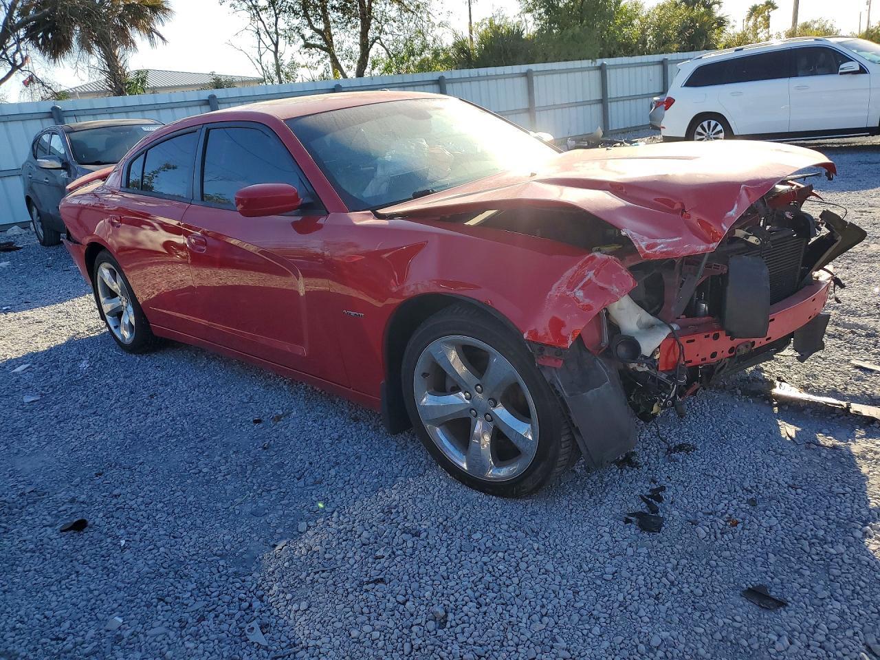 2013 DODGE CHARGER