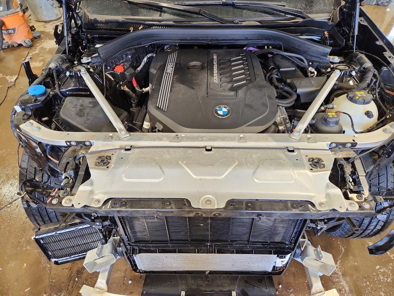 2023 BMW X4