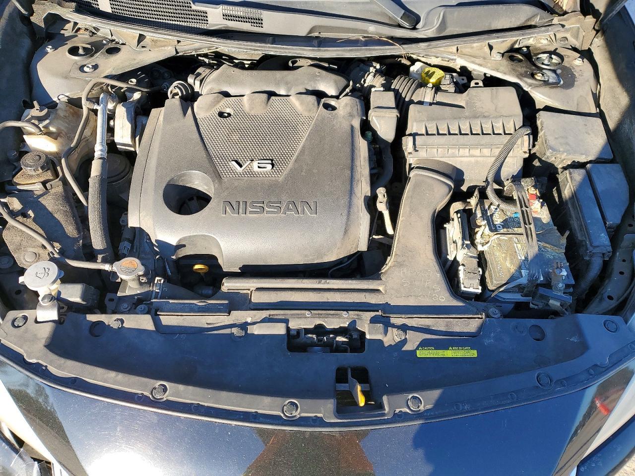 2017 NISSAN Maxima