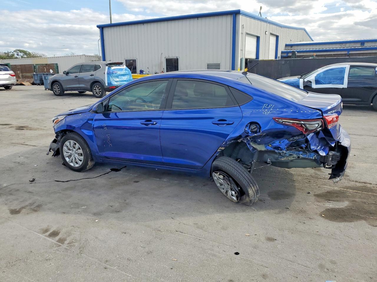2021 HYUNDAI ACCENT