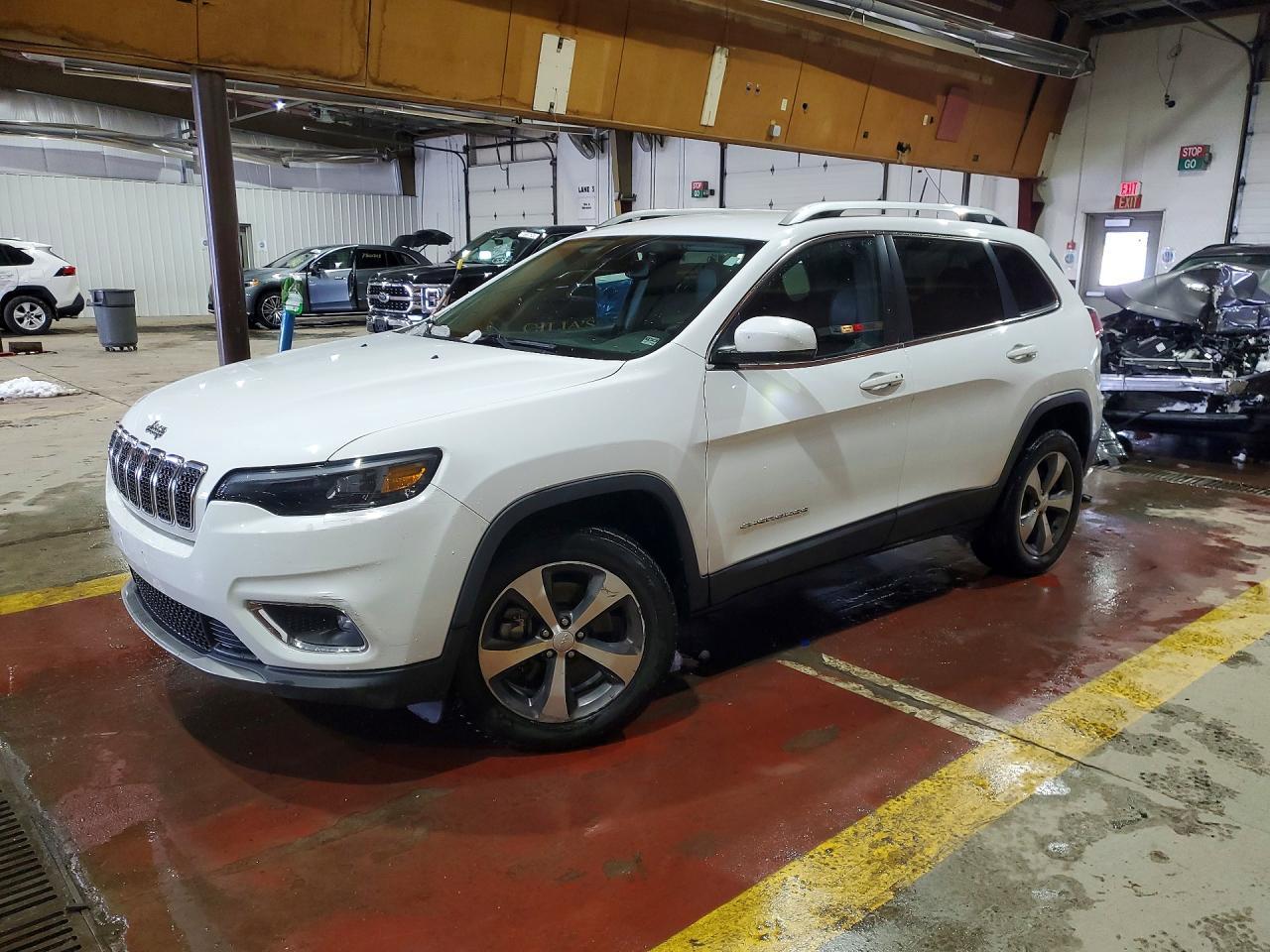2019 JEEP CHEROKEE