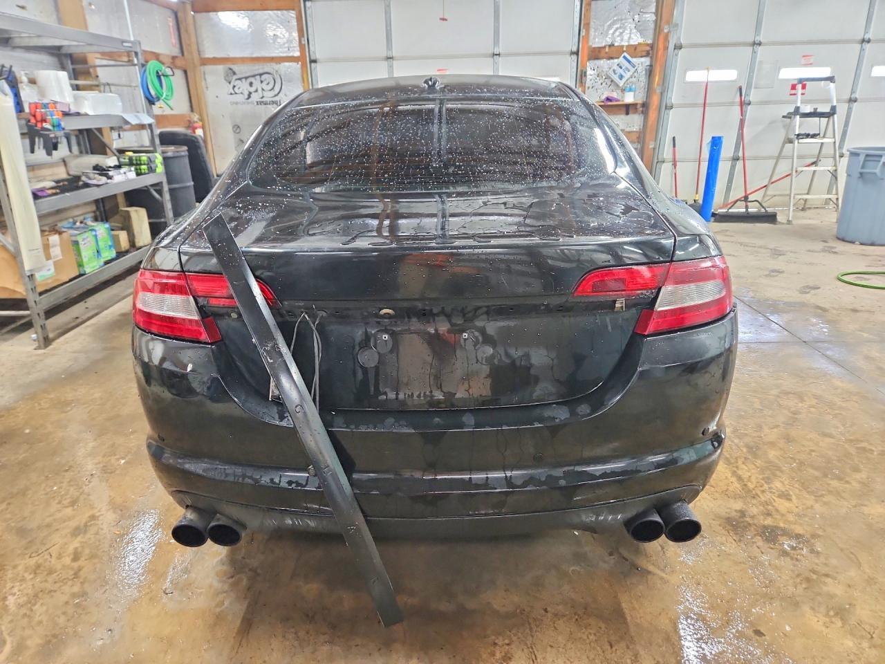 2010 JAGUAR XF
