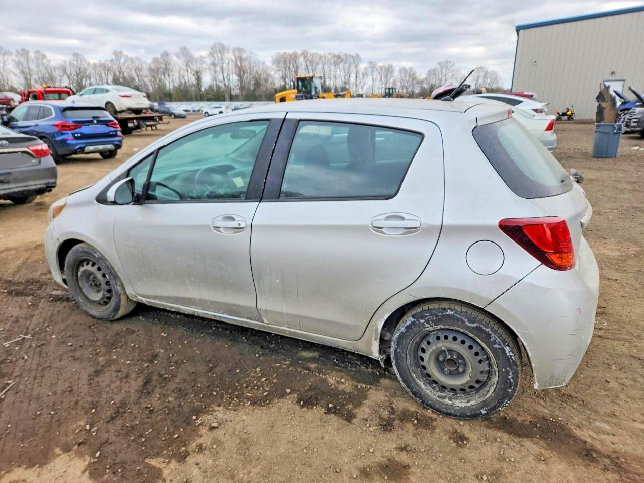 2017 TOYOTA YARIS