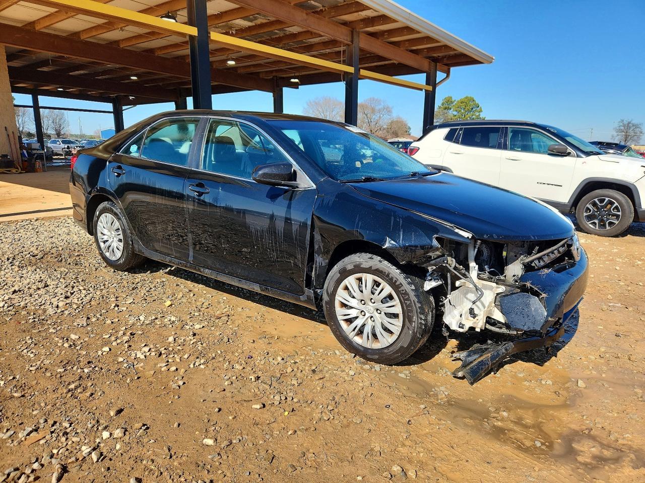 2013 TOYOTA CAMRY