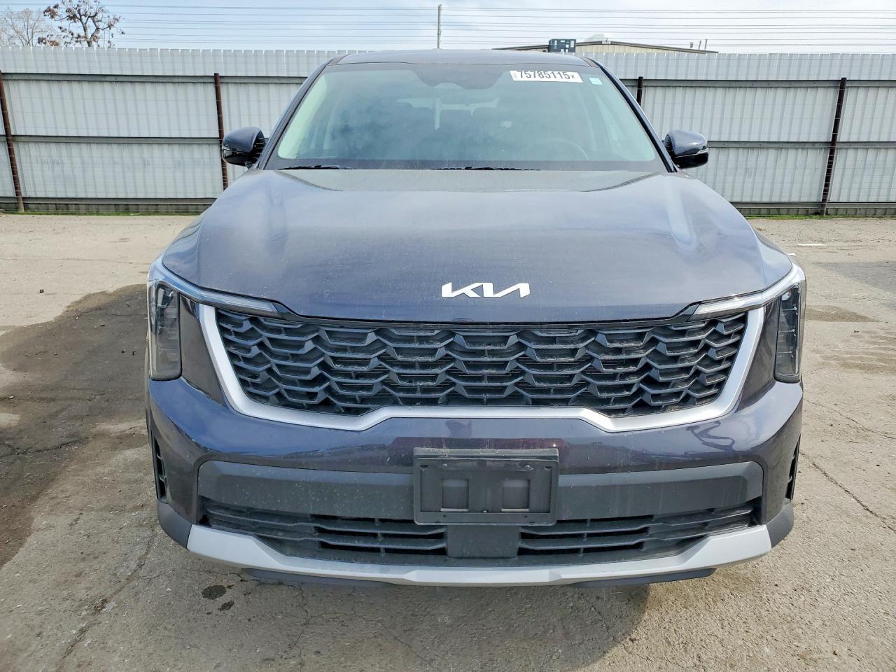 2025 KIA SORENTO