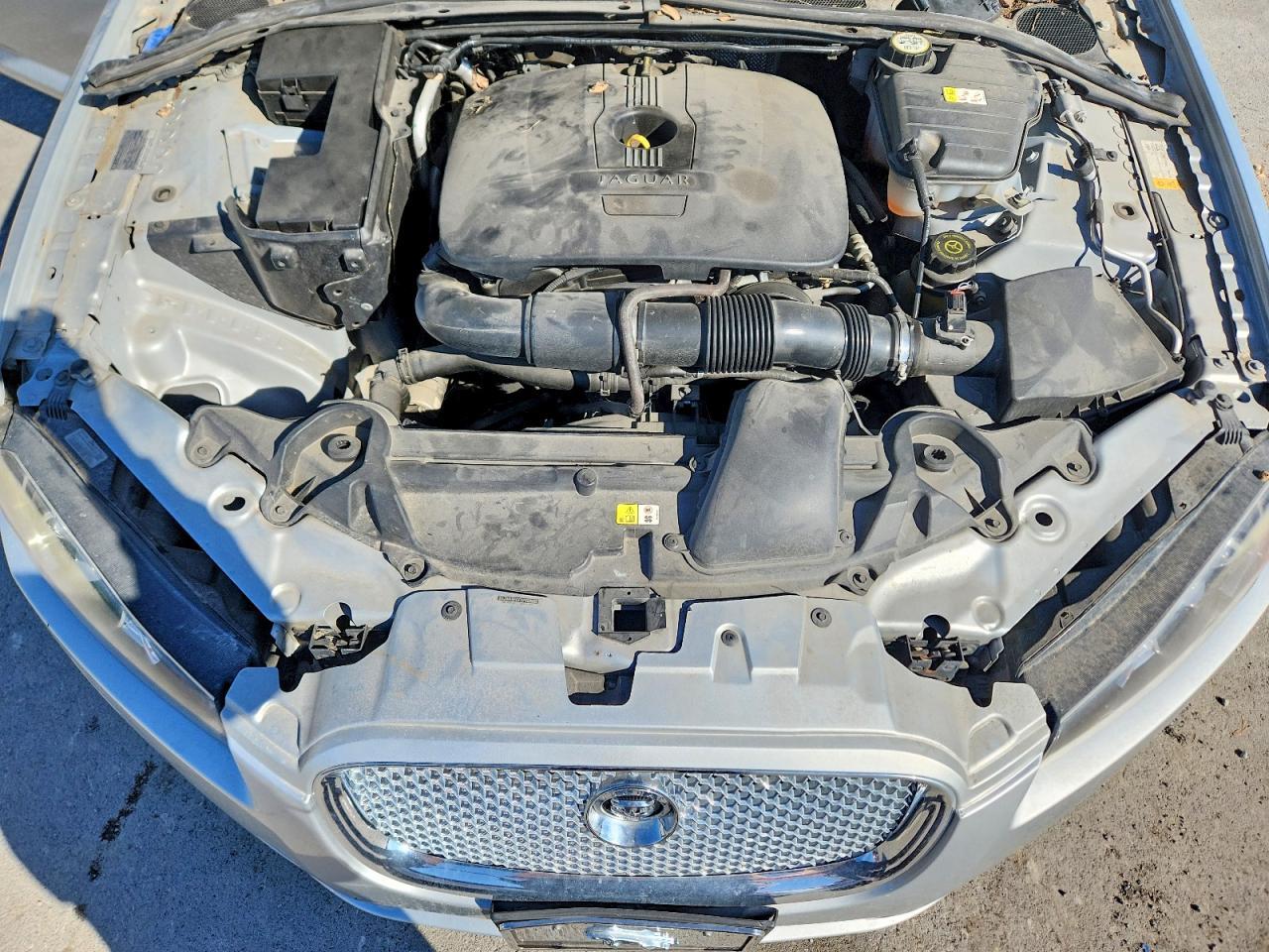 2013 JAGUAR XF