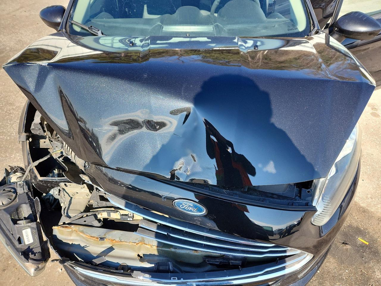 2014 FORD Fiesta