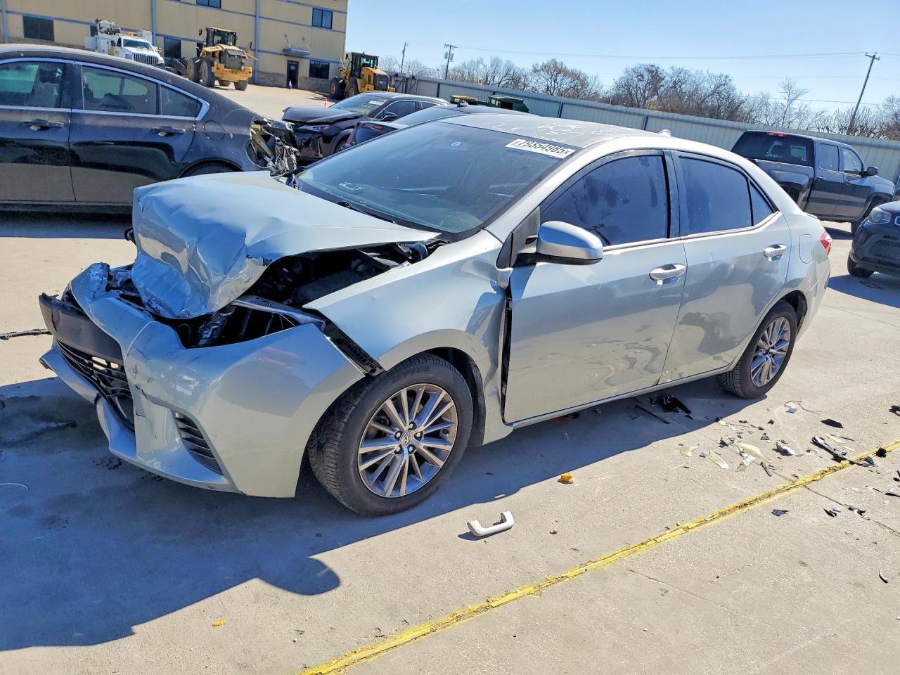 2015 TOYOTA COROLLA