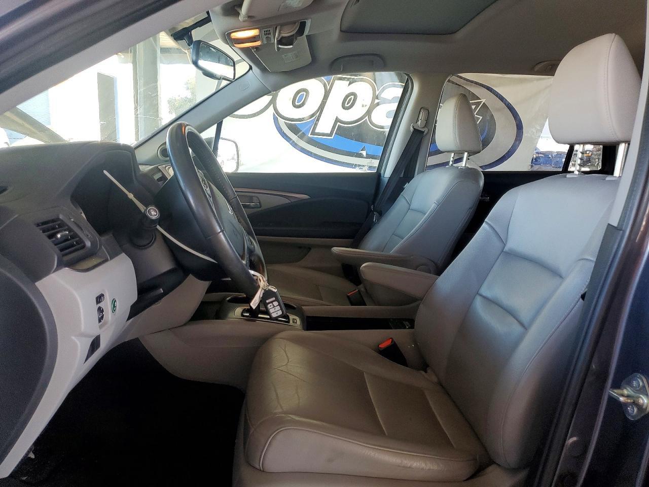 2016 HONDA PILOT