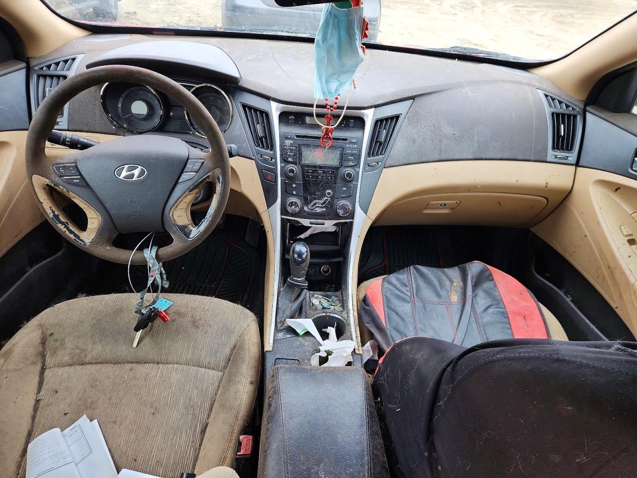 2013 HYUNDAI SONATA