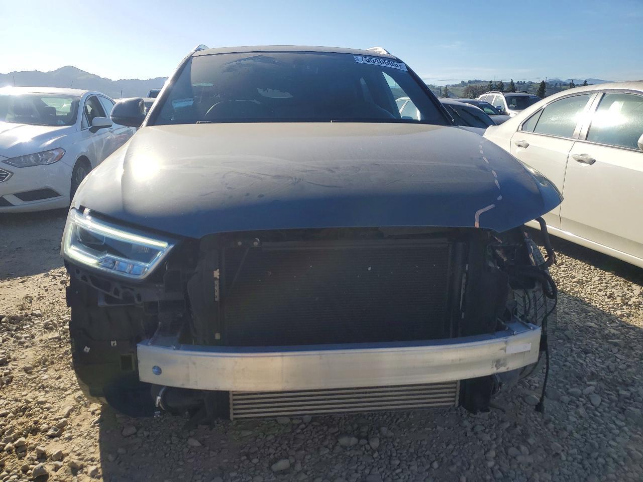 2018 AUDI Q3