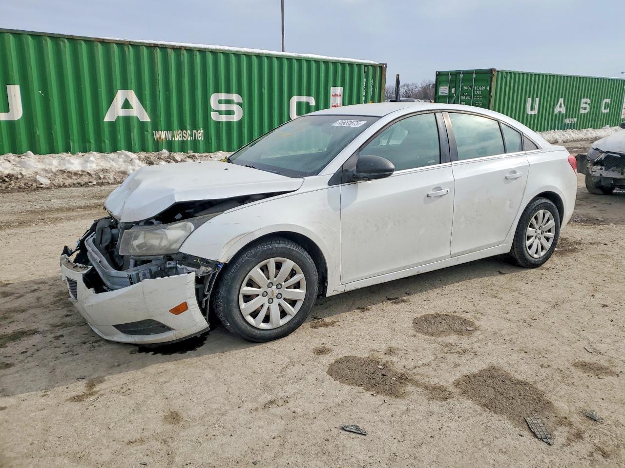 2011 CHEVROLET CRUZE