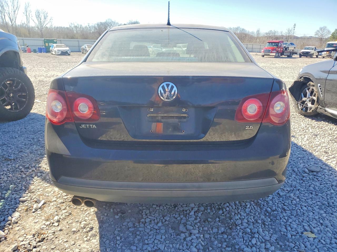 2010 VOLKSWAGEN JETTA