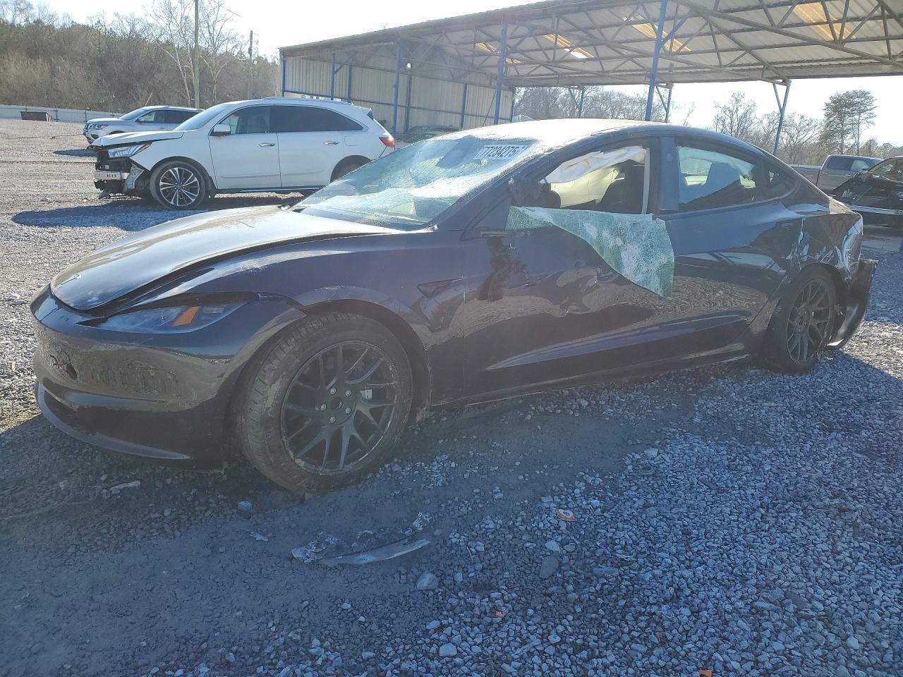 2025 TESLA MODEL 3