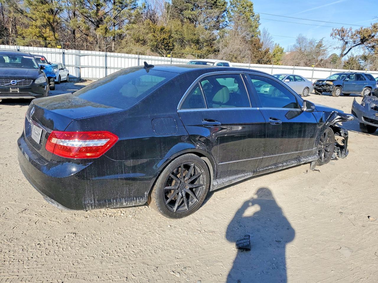 2011 MERCEDES-BENZ E-Class