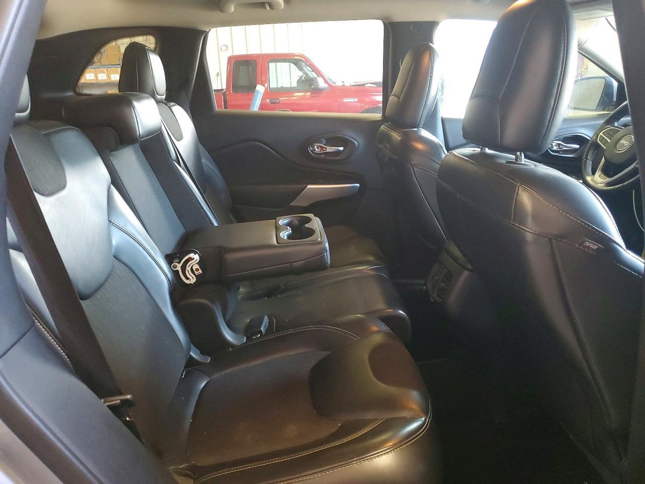 2018 JEEP CHEROKEE