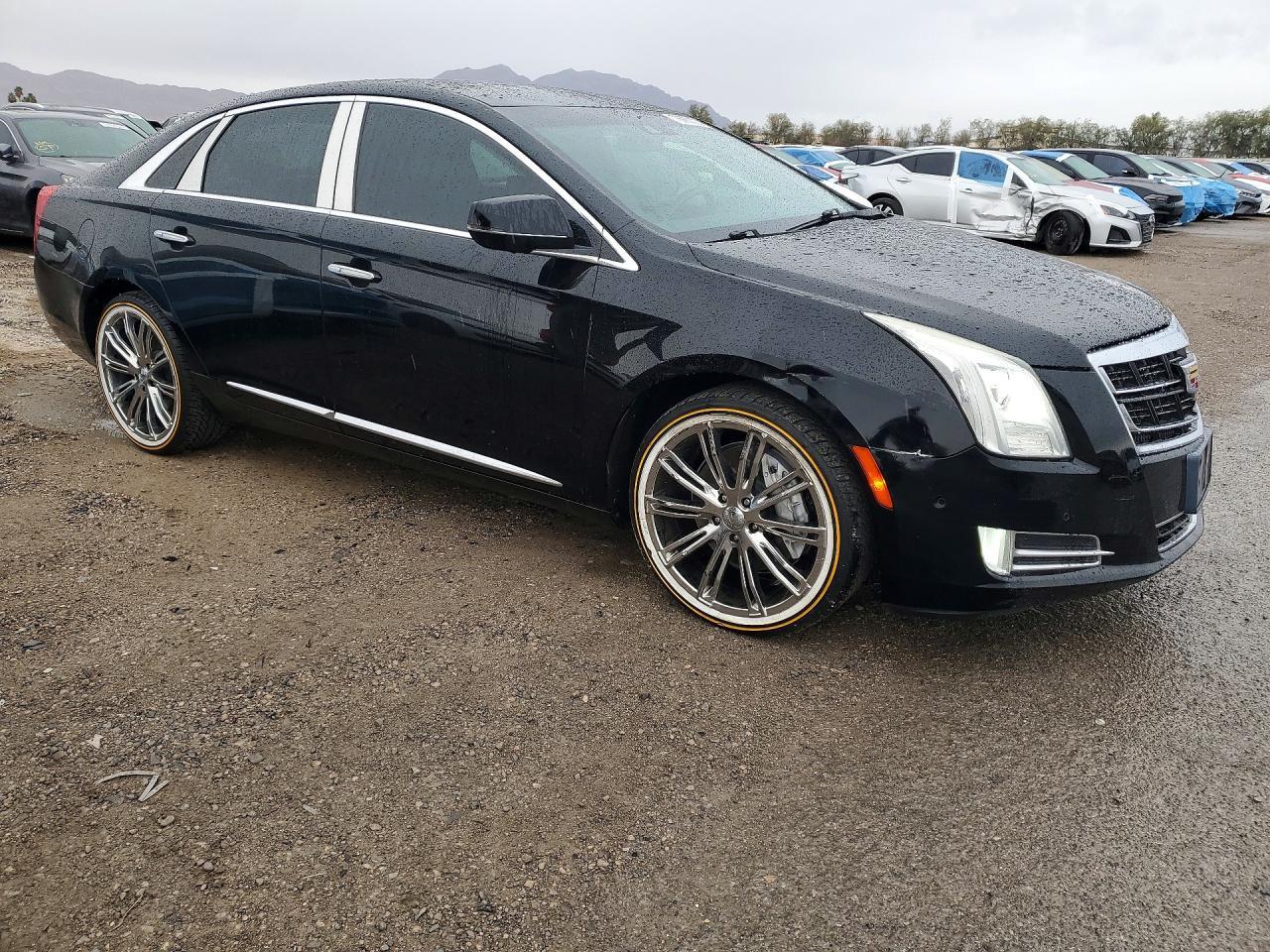 2016 CADILLAC XTS