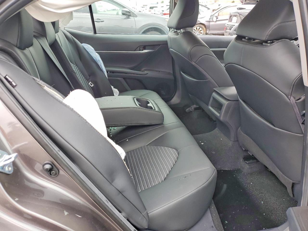 2024 TOYOTA CAMRY