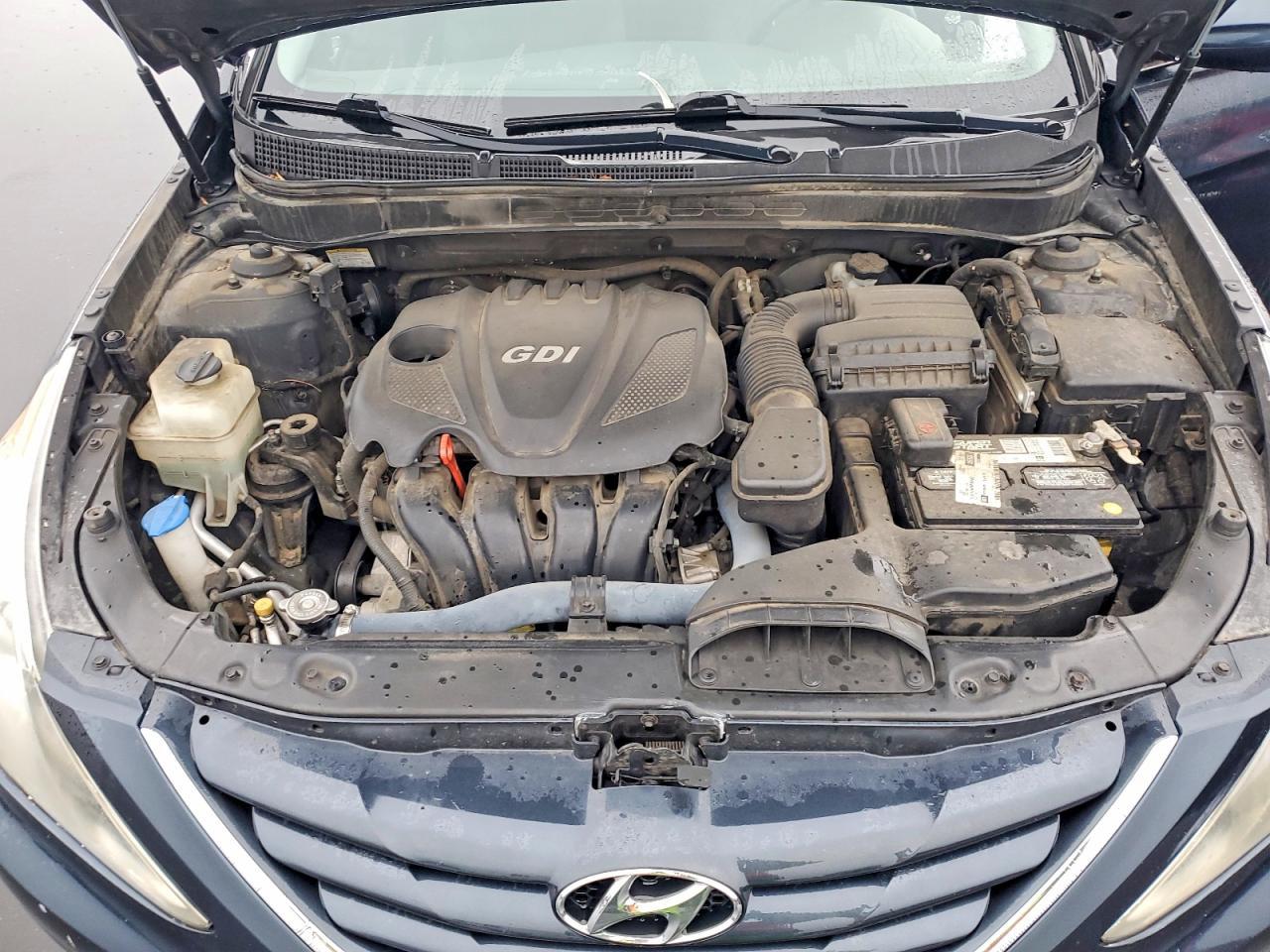 2011 HYUNDAI SONATA