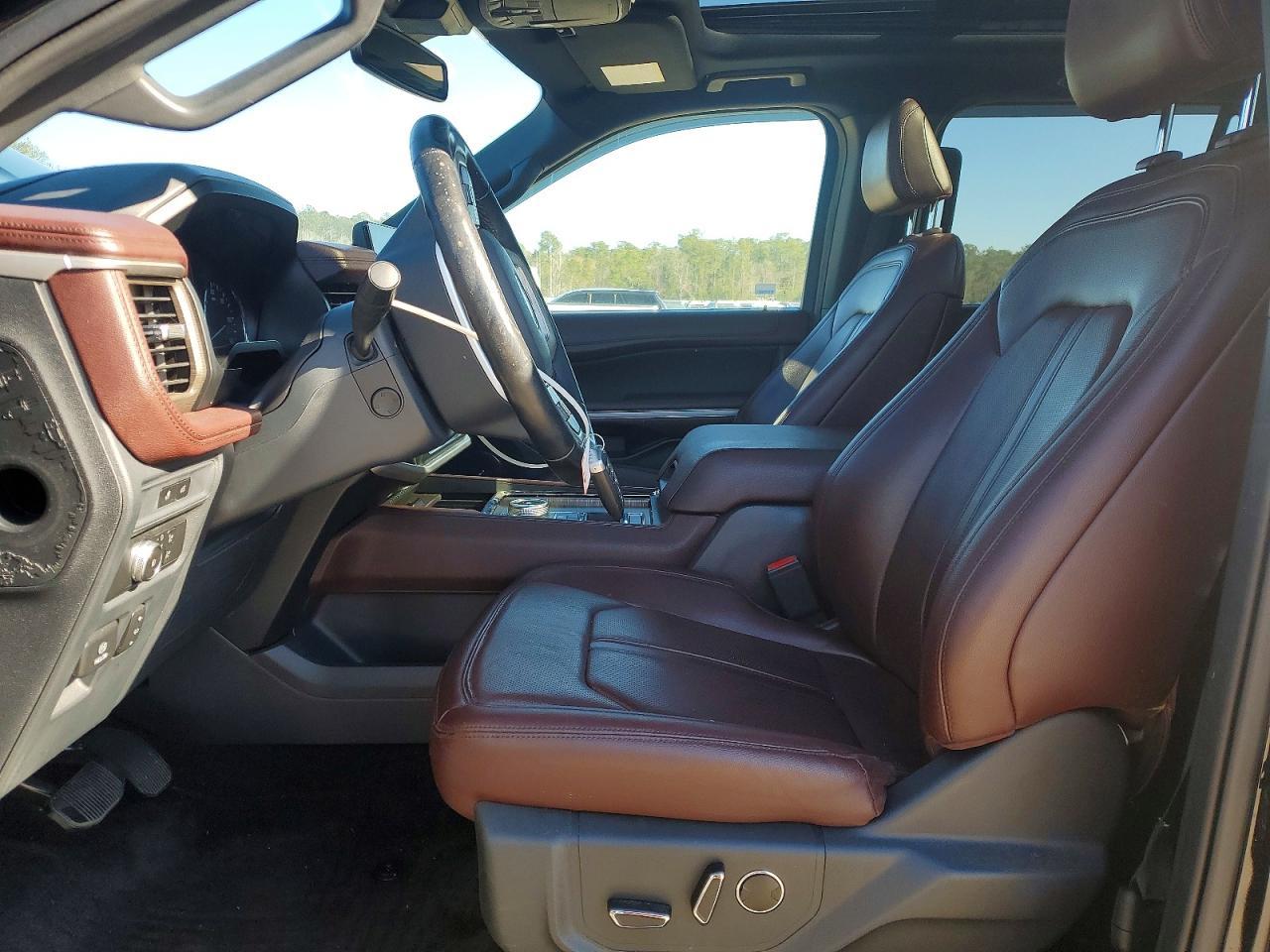 2022 FORD Expedition