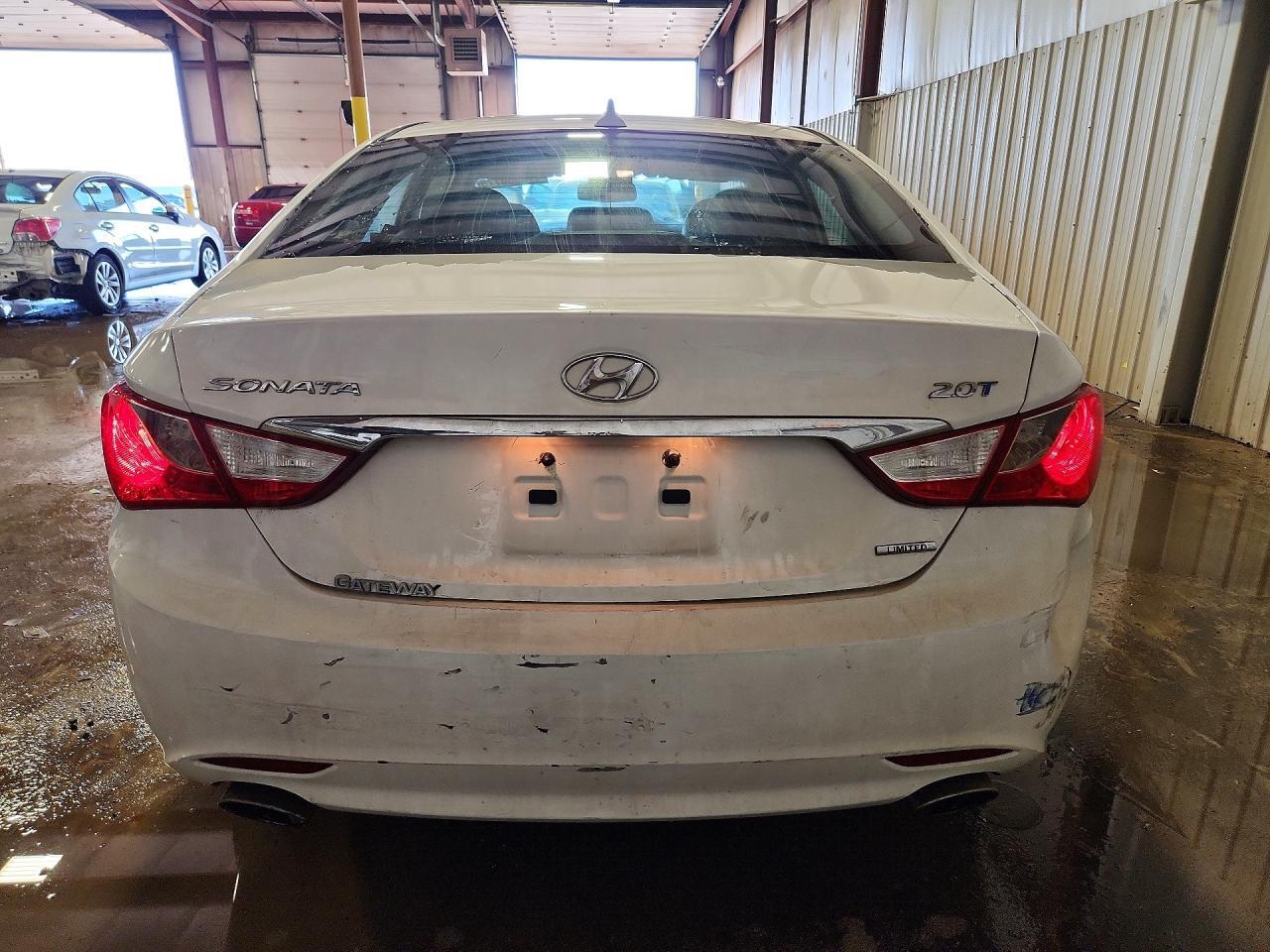 2013 HYUNDAI SONATA