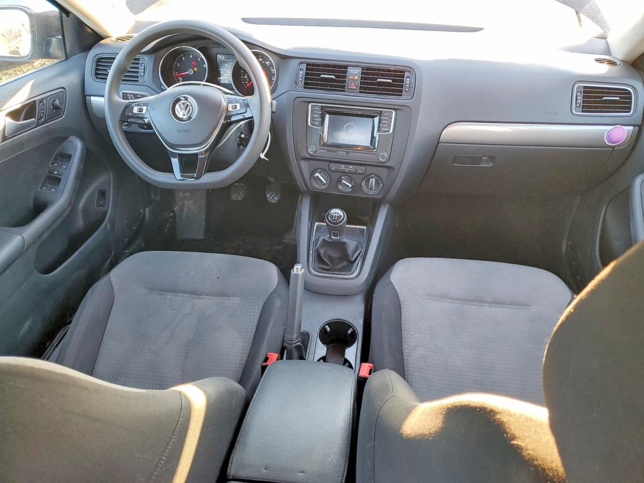 2017 VOLKSWAGEN JETTA