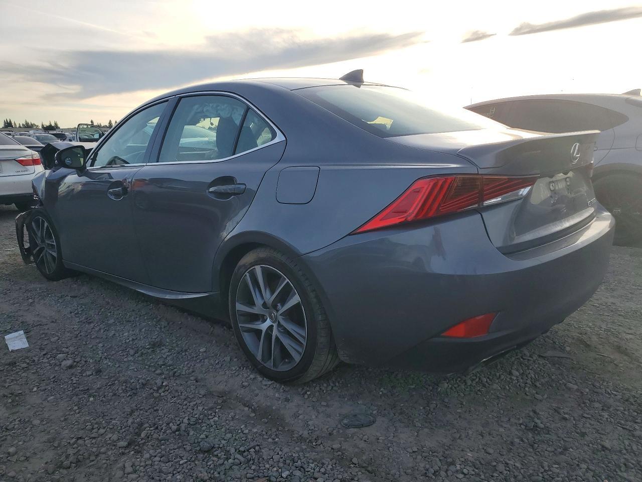 2020 LEXUS IS 300