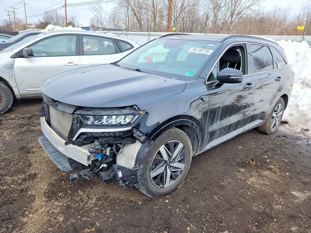 2022 KIA SORENTO