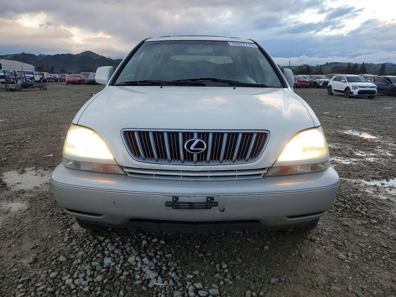 2001 LEXUS Rx 300