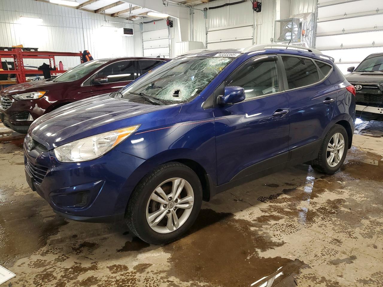 2011 HYUNDAI TUCSON