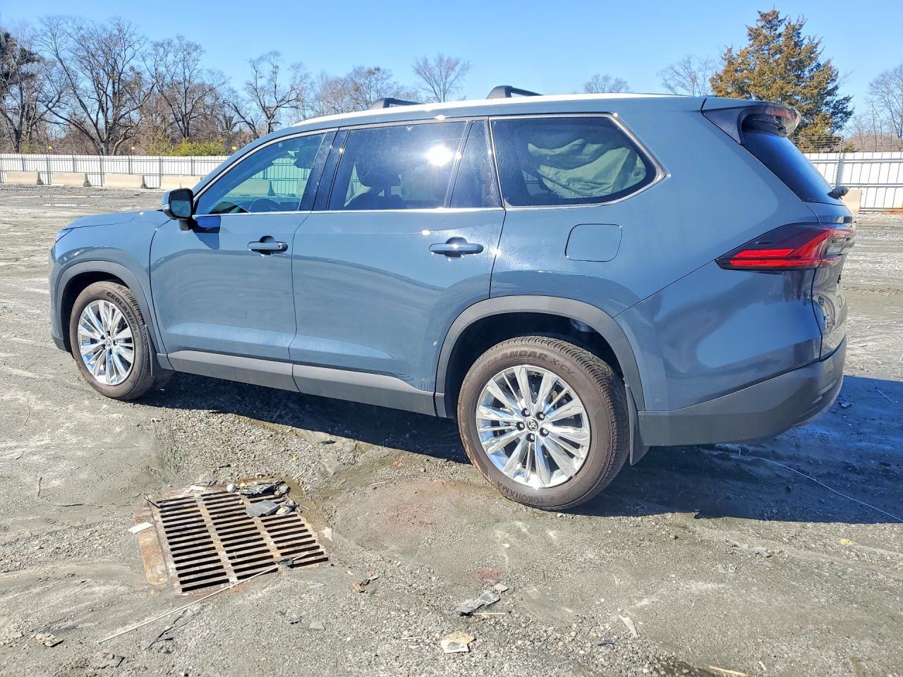 2025 TOYOTA HIGHLANDER