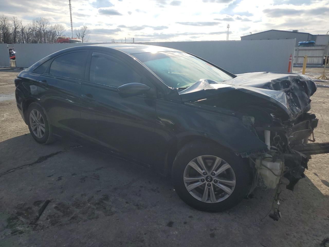 2013 HYUNDAI SONATA