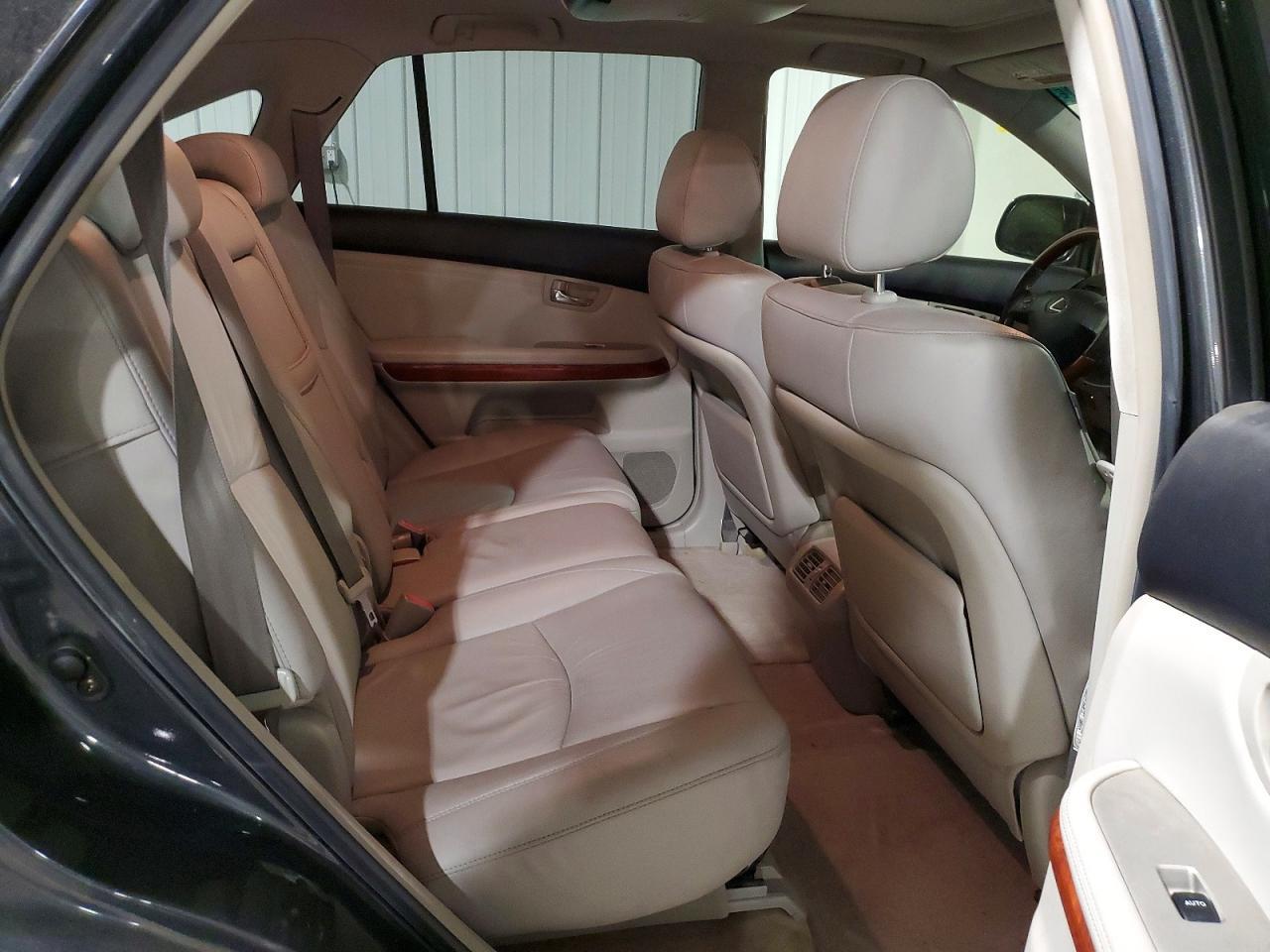 2004 LEXUS Rx 330