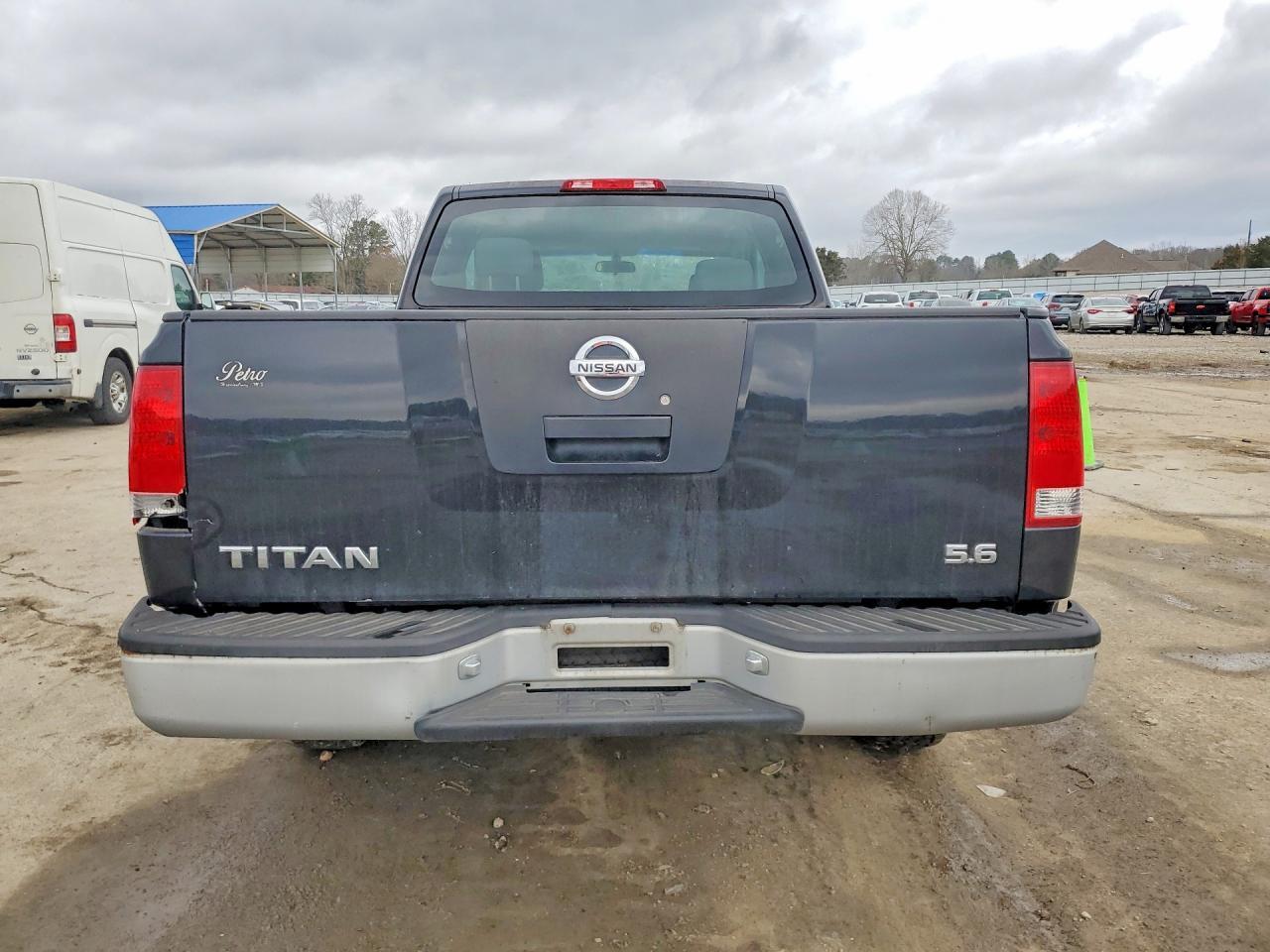 2006 NISSAN Titan