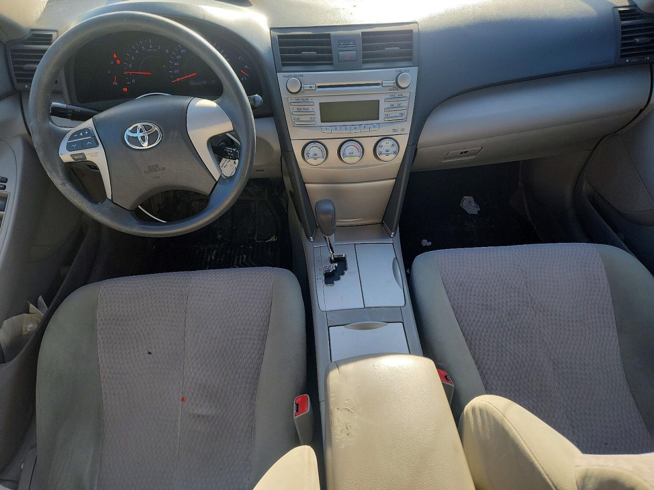2010 TOYOTA CAMRY