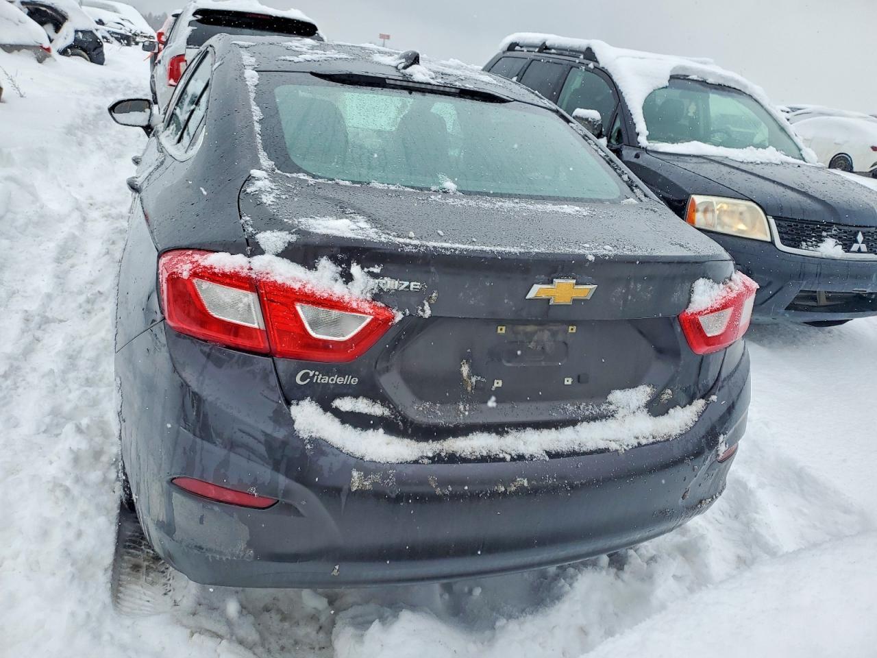 2017 CHEVROLET CRUZE