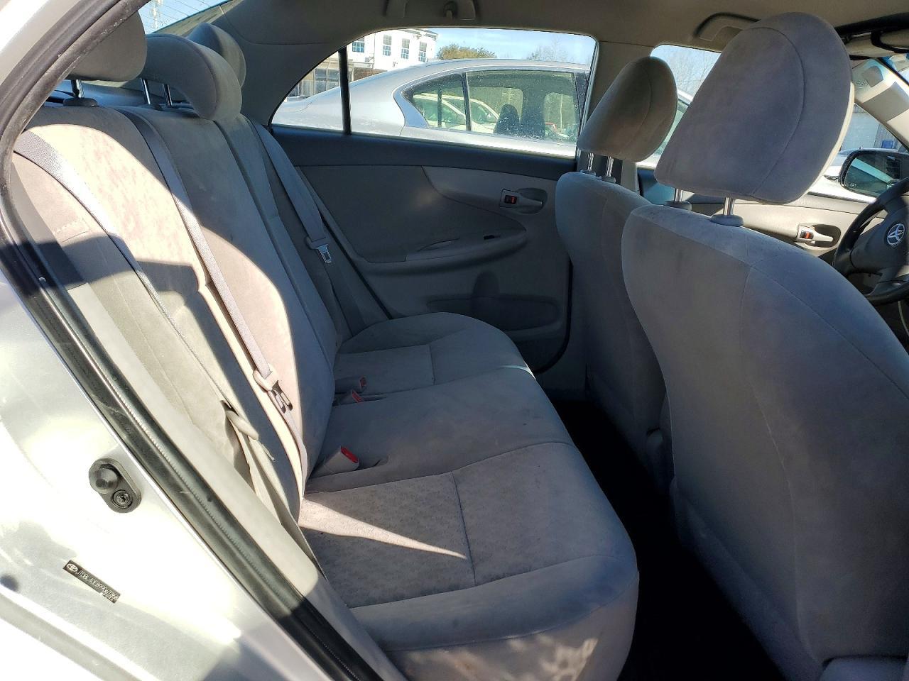 2009 TOYOTA COROLLA