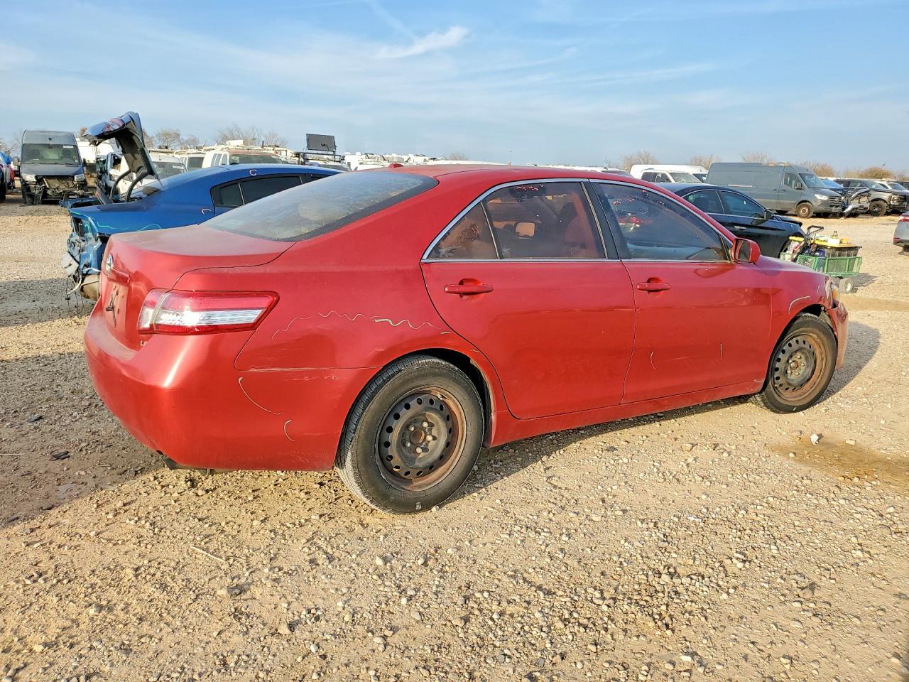 2011 TOYOTA CAMRY