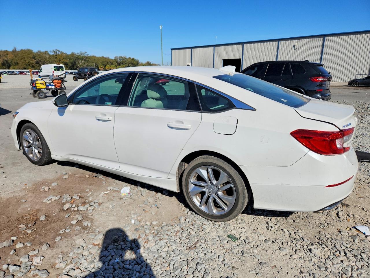 2019 HONDA ACCORD