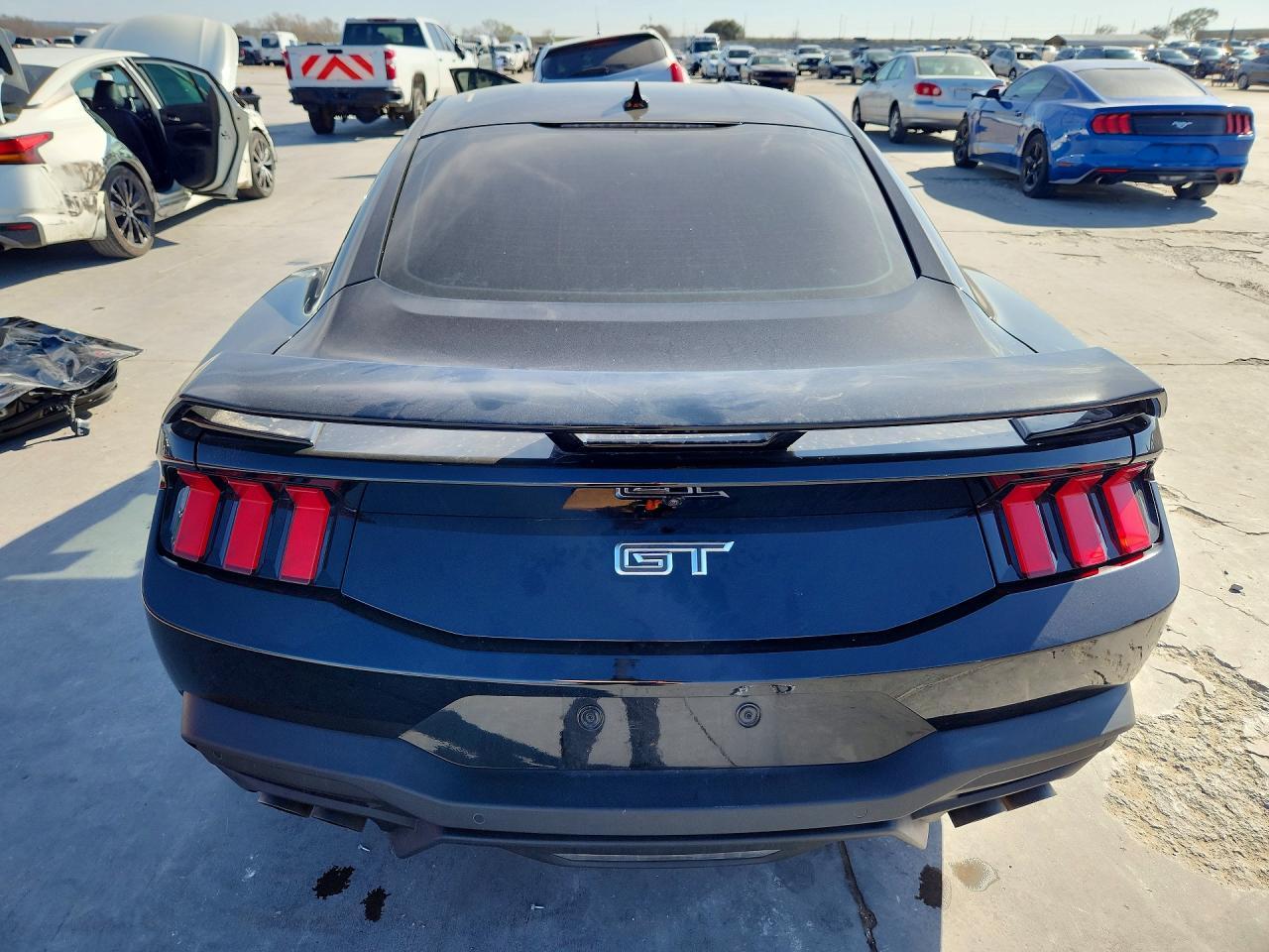 2024 FORD MUSTANG
