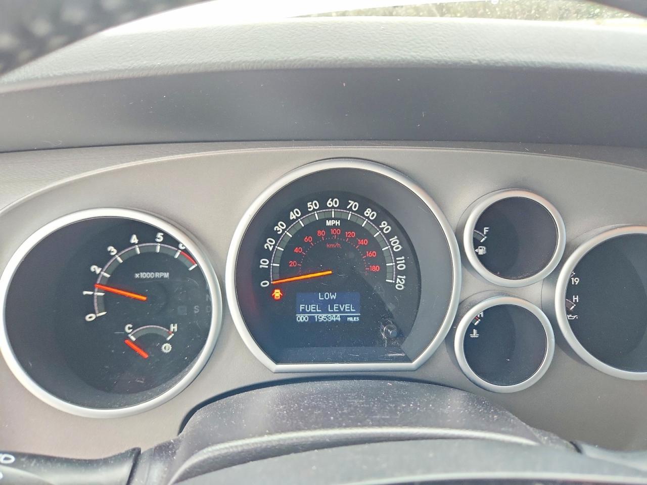 2016 TOYOTA Sequoia