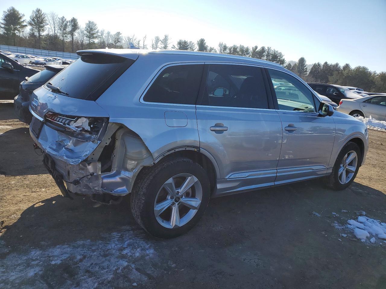 2022 AUDI Q7