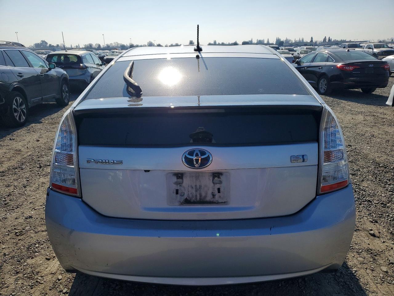2011 TOYOTA PRIUS