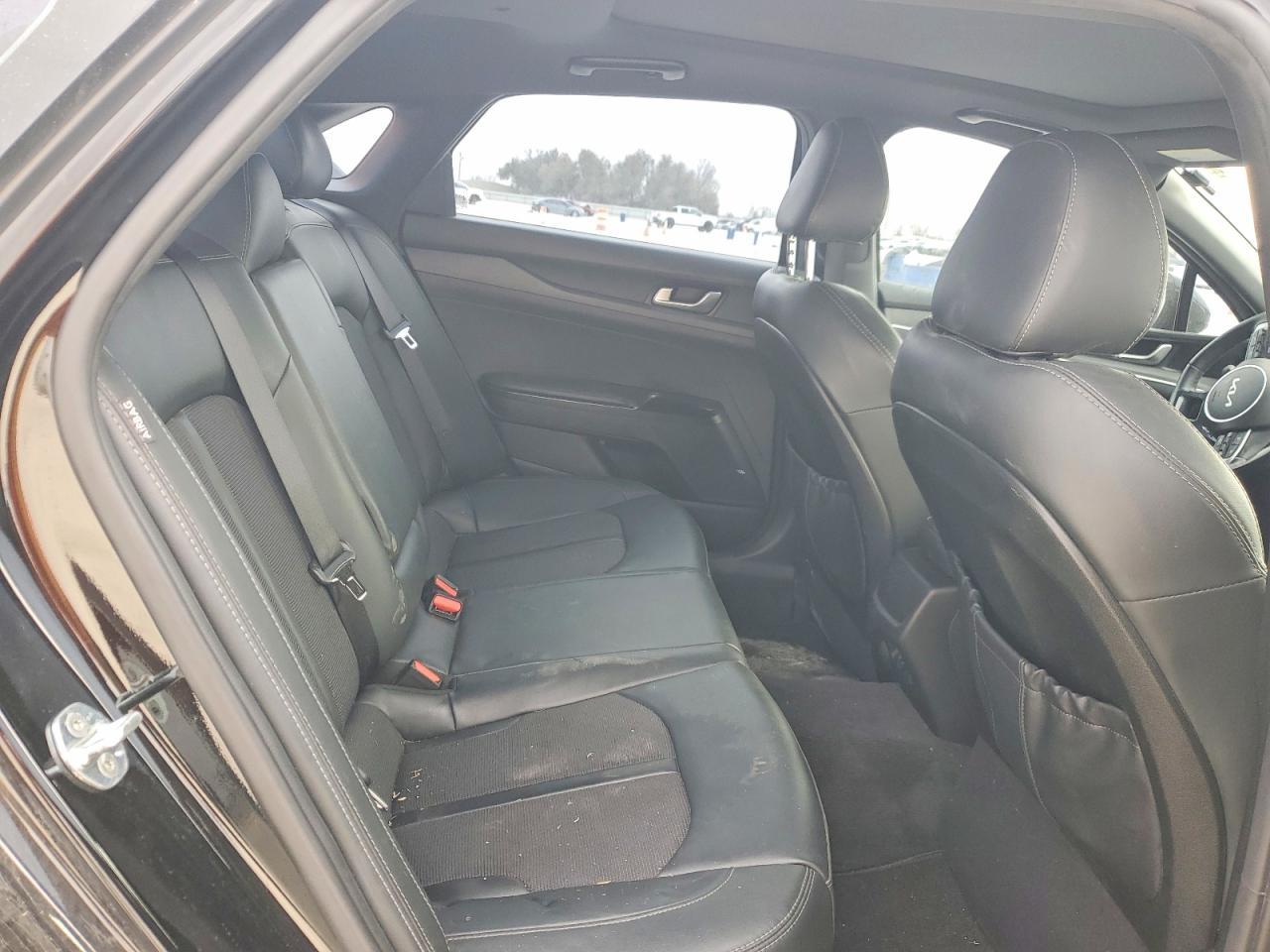 2023 KIA K5